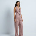 Conjunto de dos piezas para mujer con escote en V y botones